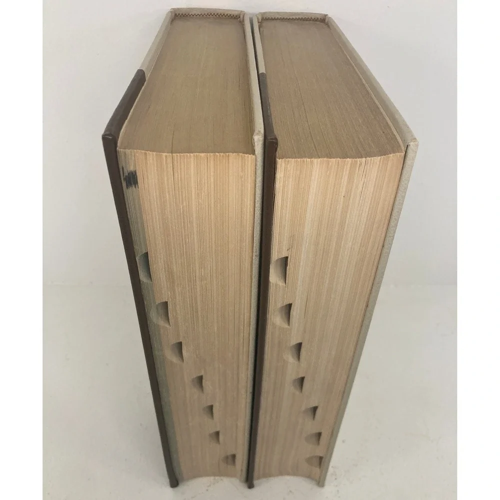 VTG 1973 World Book Dictionary Thorndike Barnhart 2 Vol Set Hardcover Academic